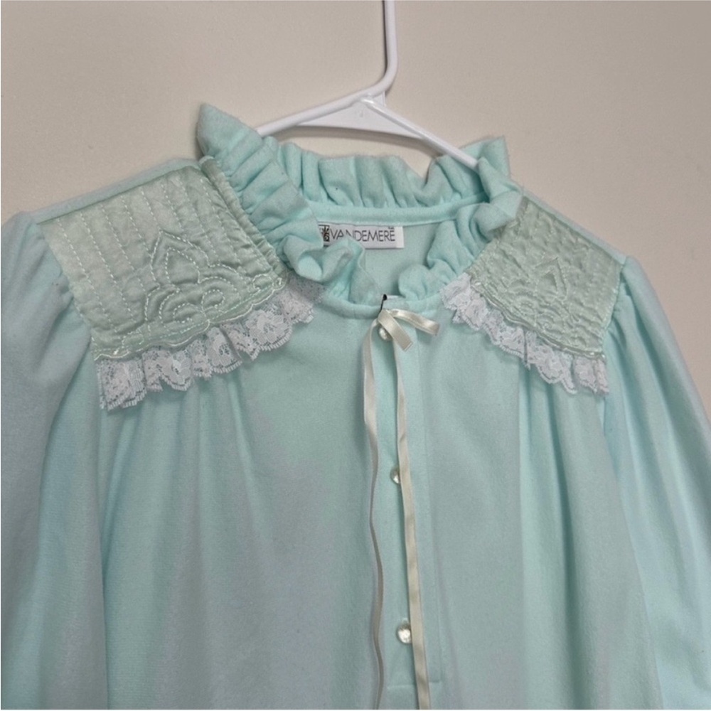 NWT Vintage Vandemere Nightgown - Picture 3 of 5